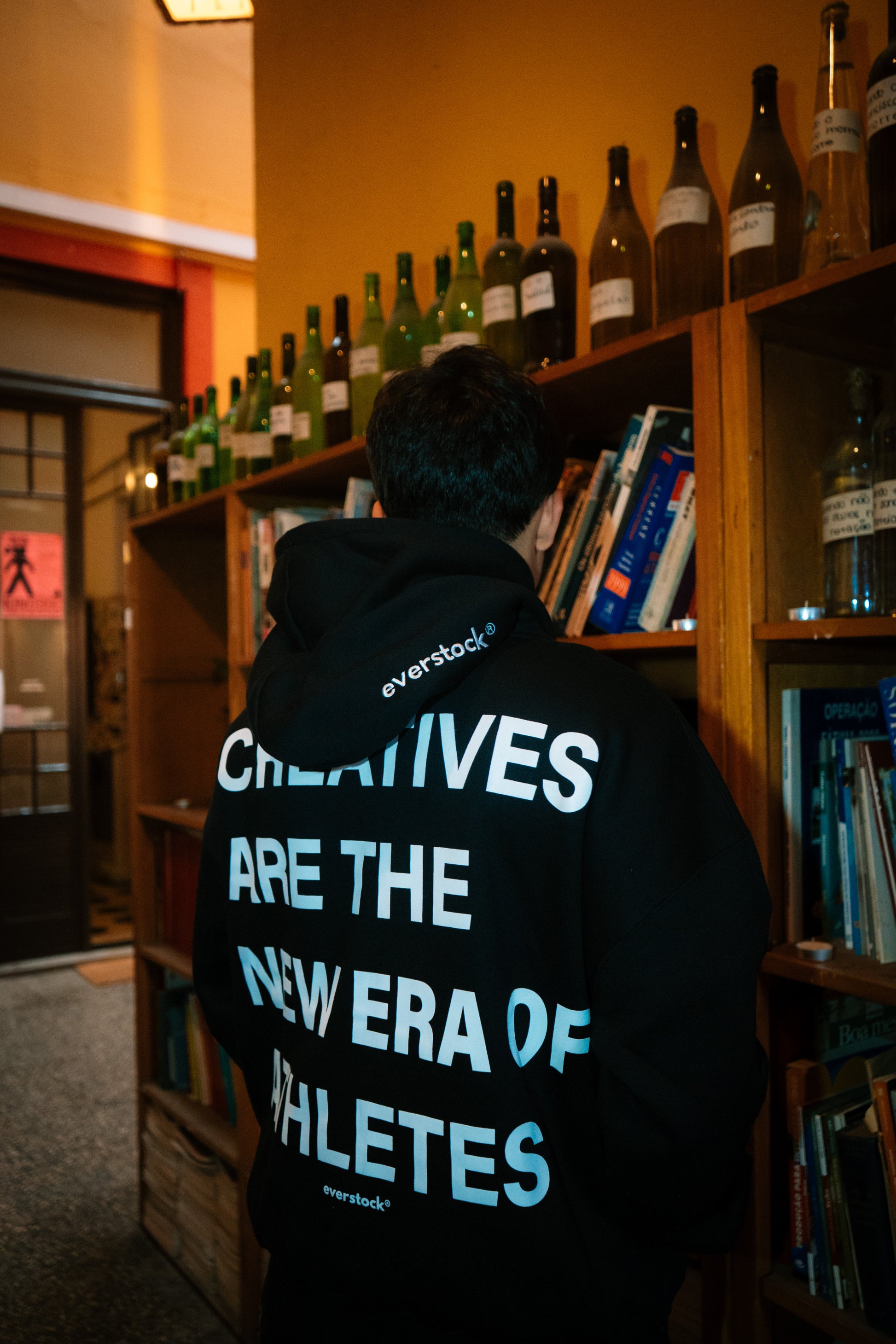 NEW ERA HOODIE BLACK