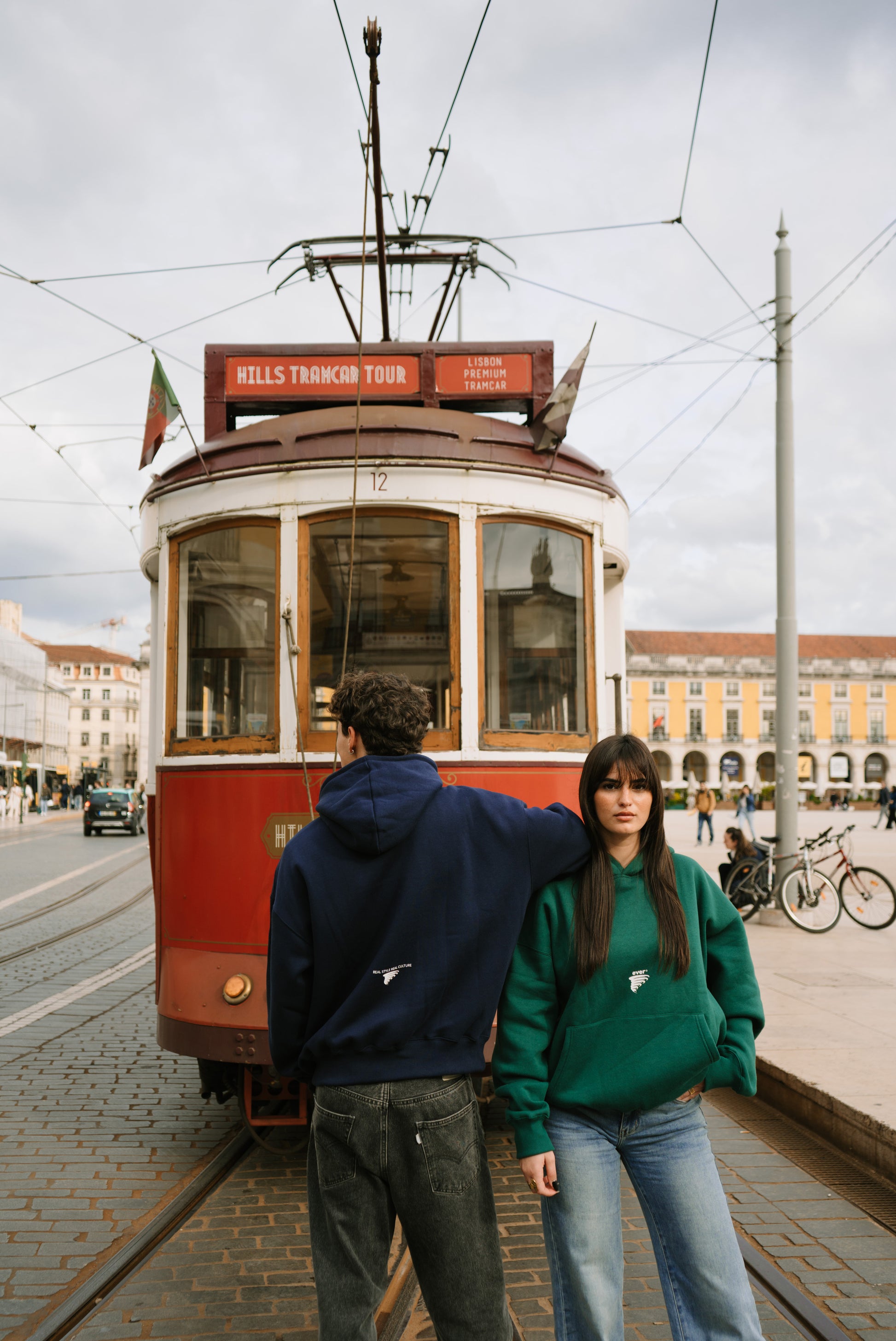 HURRICANE HOODIE NAVY