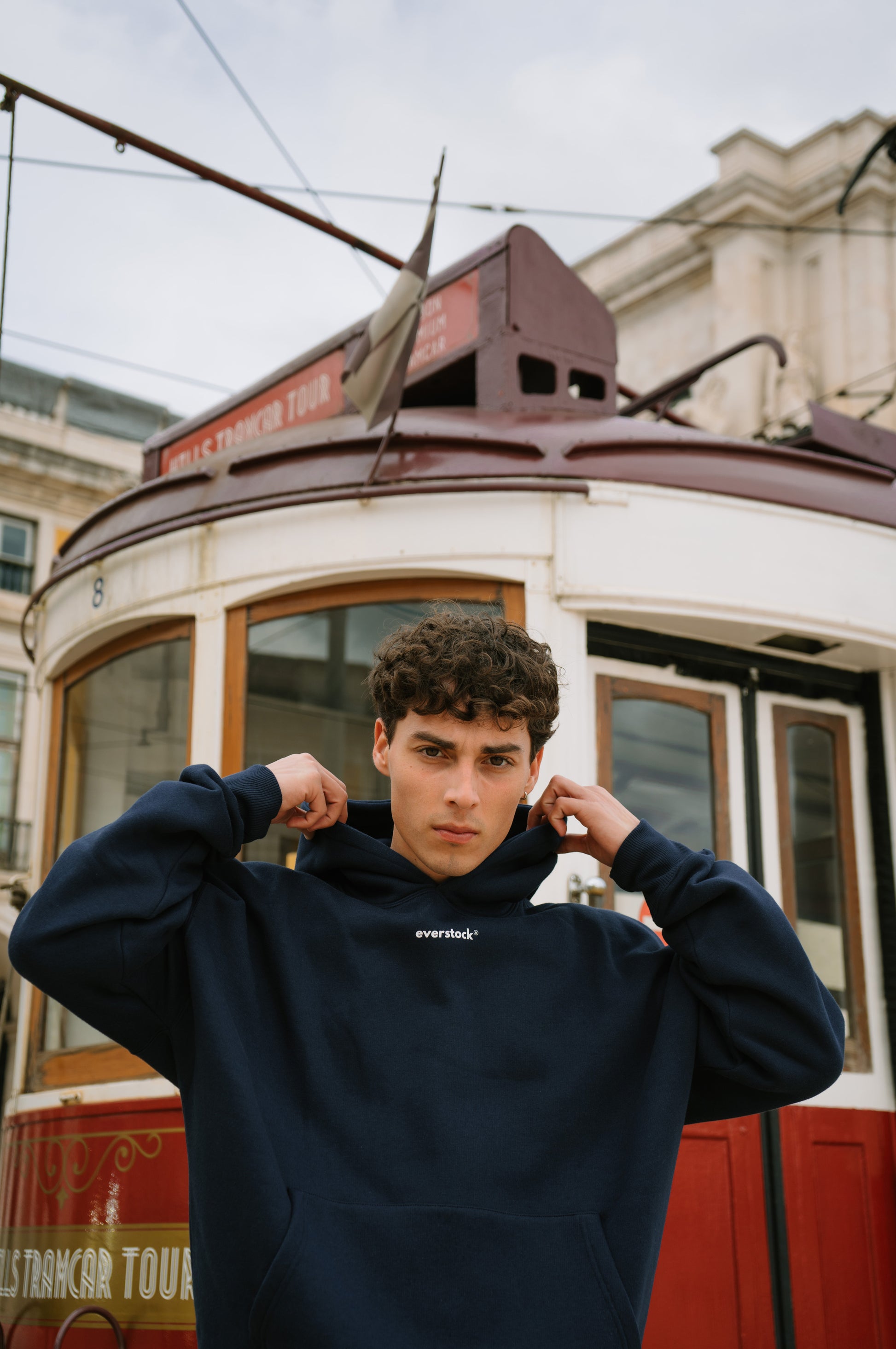 HURRICANE HOODIE NAVY