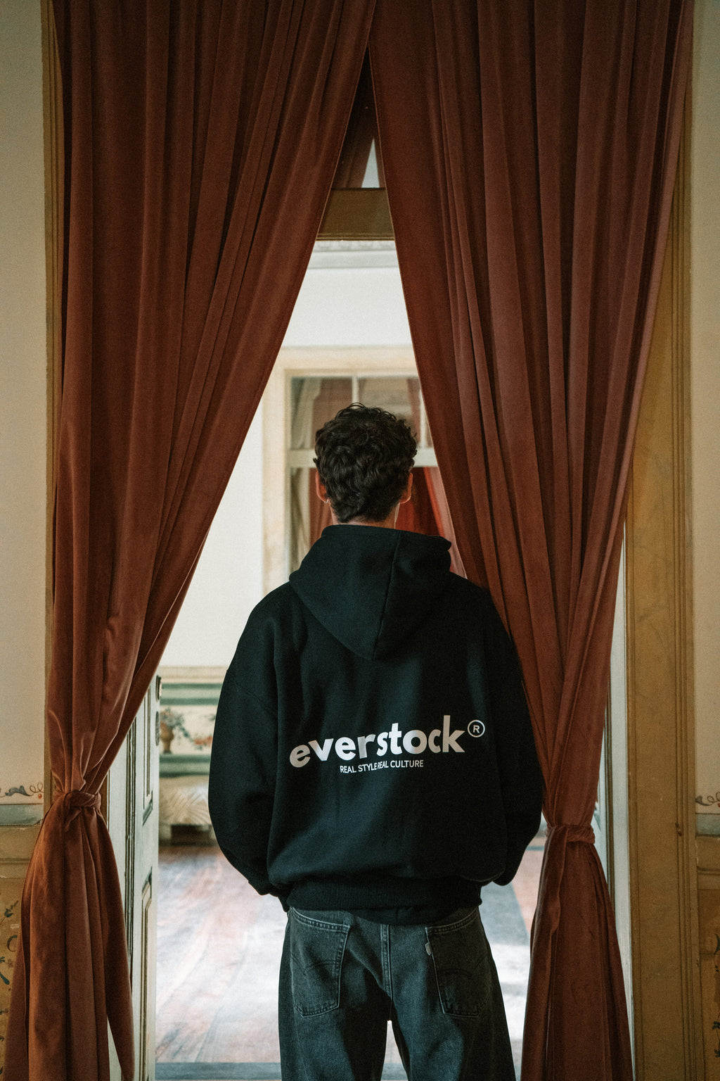 EVER CLASSIC HOODIE BLACK
